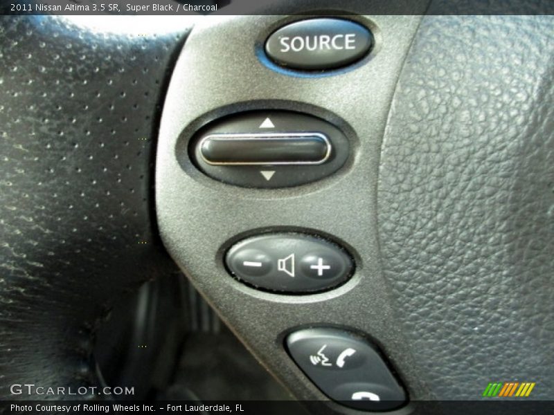 Super Black / Charcoal 2011 Nissan Altima 3.5 SR