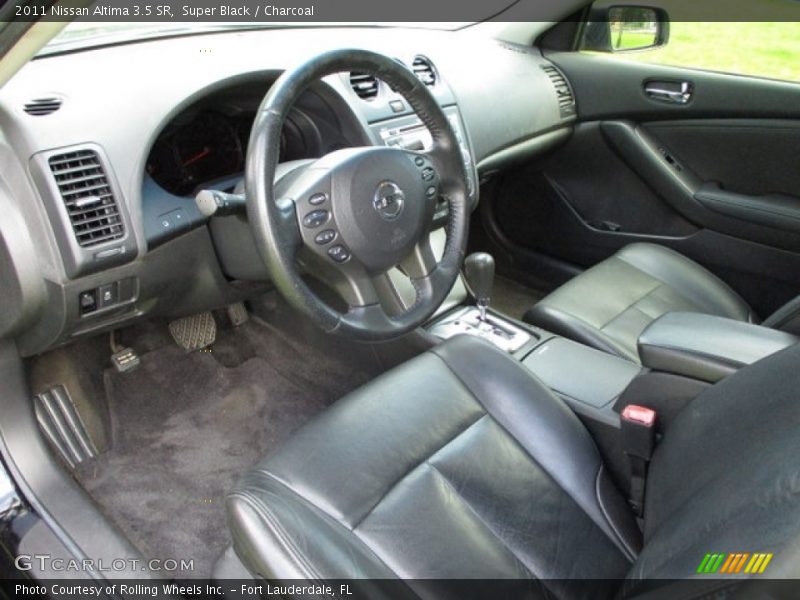 Super Black / Charcoal 2011 Nissan Altima 3.5 SR