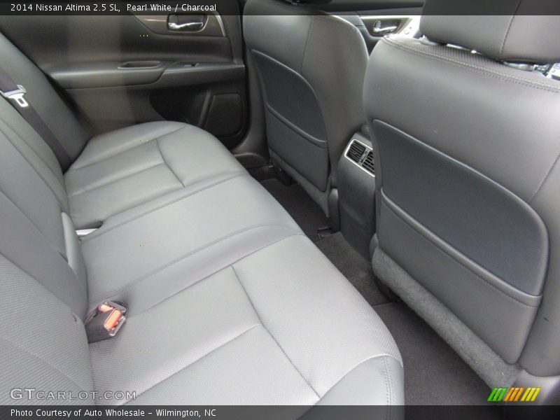 Pearl White / Charcoal 2014 Nissan Altima 2.5 SL