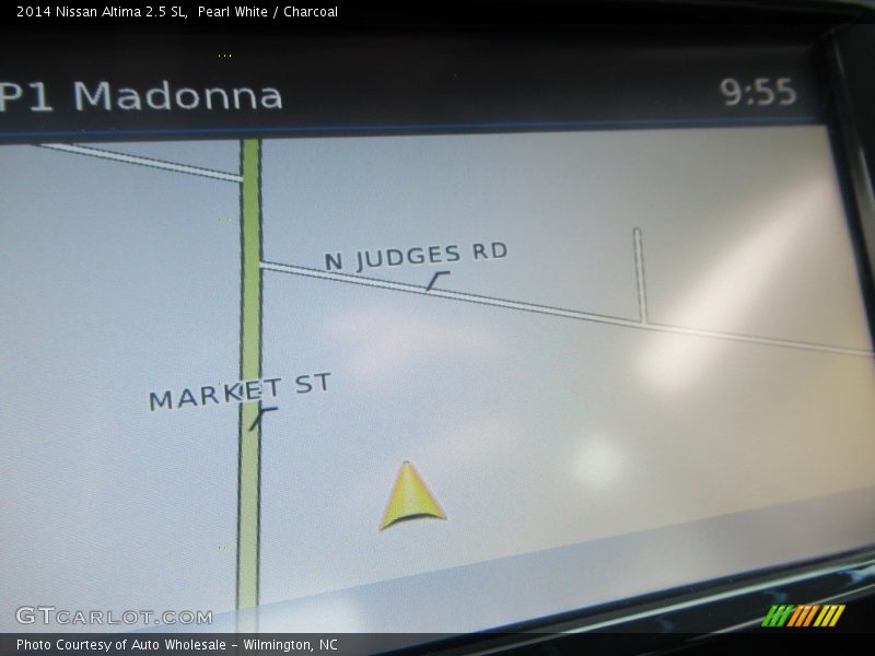 Pearl White / Charcoal 2014 Nissan Altima 2.5 SL