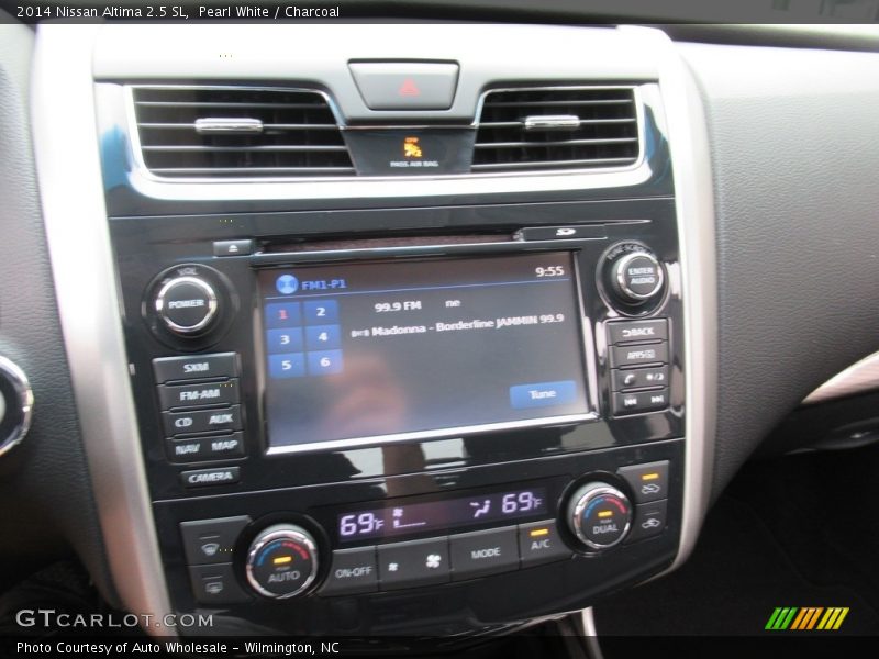 Pearl White / Charcoal 2014 Nissan Altima 2.5 SL