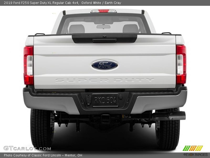 Oxford White / Earth Gray 2019 Ford F250 Super Duty XL Regular Cab 4x4
