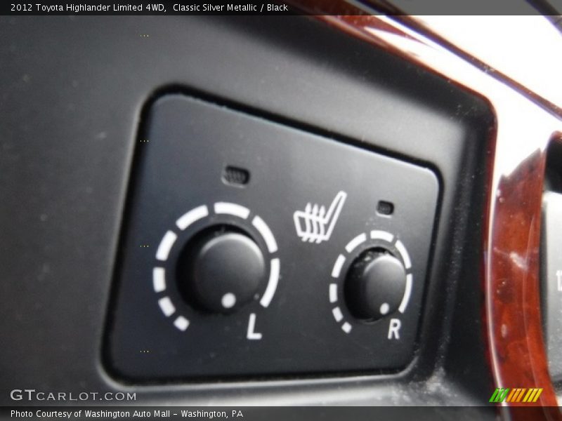 Classic Silver Metallic / Black 2012 Toyota Highlander Limited 4WD
