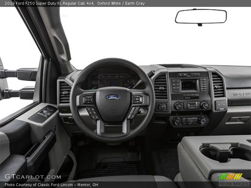 Oxford White / Earth Gray 2019 Ford F250 Super Duty XL Regular Cab 4x4