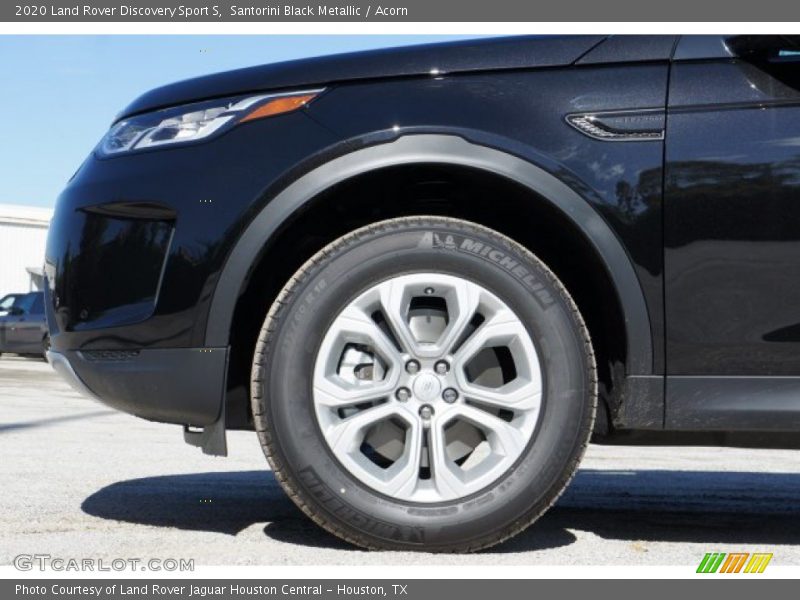  2020 Discovery Sport S Wheel