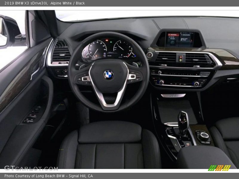 Alpine White / Black 2019 BMW X3 sDrive30i