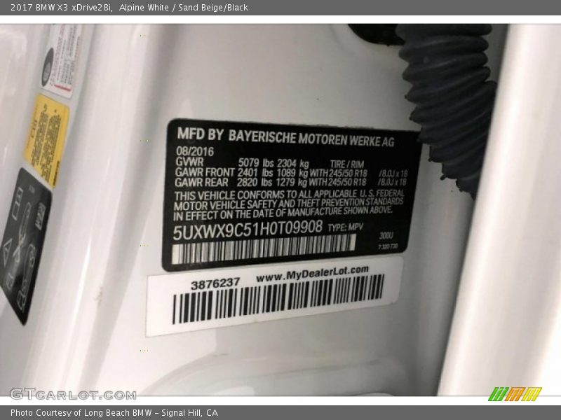Alpine White / Sand Beige/Black 2017 BMW X3 xDrive28i