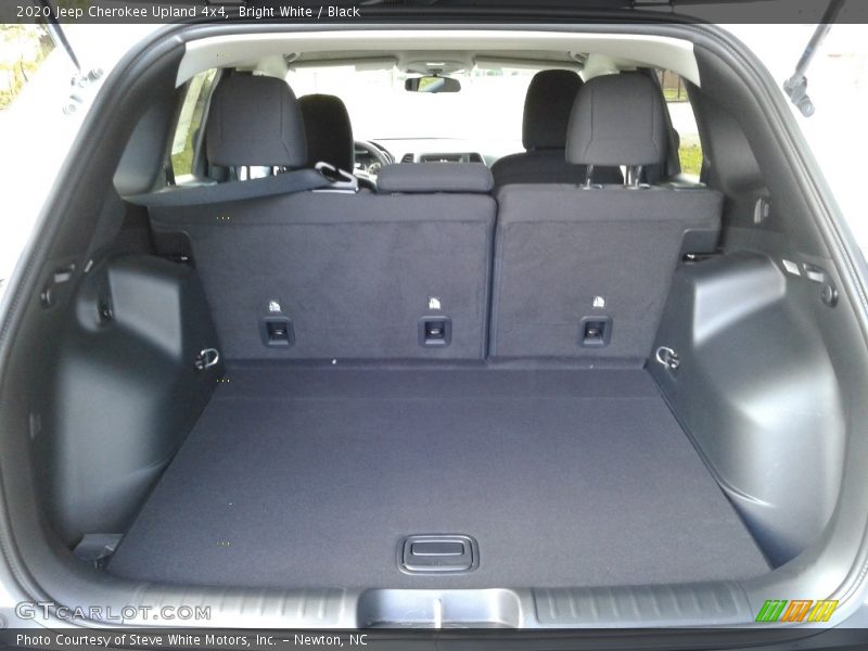 Bright White / Black 2020 Jeep Cherokee Upland 4x4