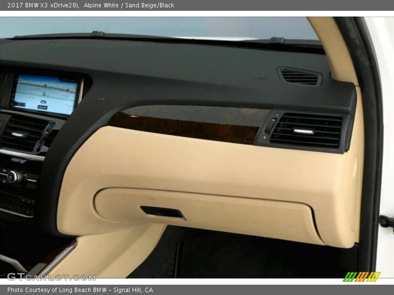 Alpine White / Sand Beige/Black 2017 BMW X3 xDrive28i