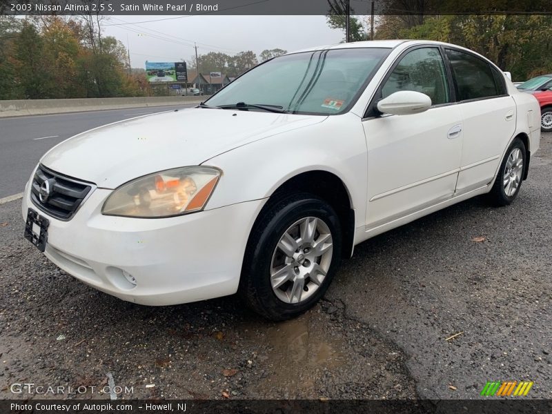 Satin White Pearl / Blond 2003 Nissan Altima 2.5 S