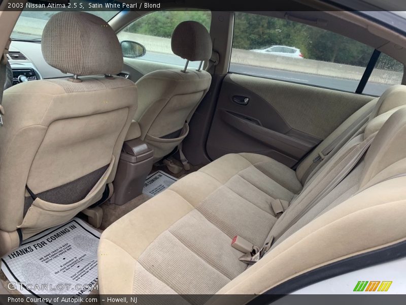 Satin White Pearl / Blond 2003 Nissan Altima 2.5 S