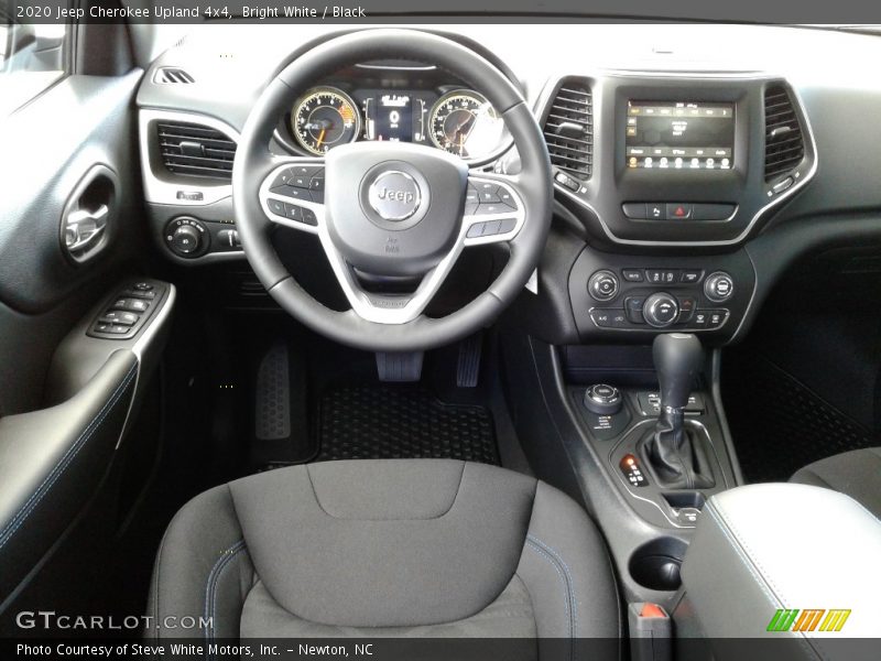 Bright White / Black 2020 Jeep Cherokee Upland 4x4