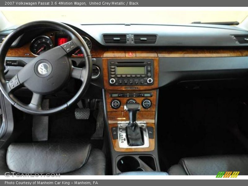 United Grey Metallic / Black 2007 Volkswagen Passat 3.6 4Motion Wagon