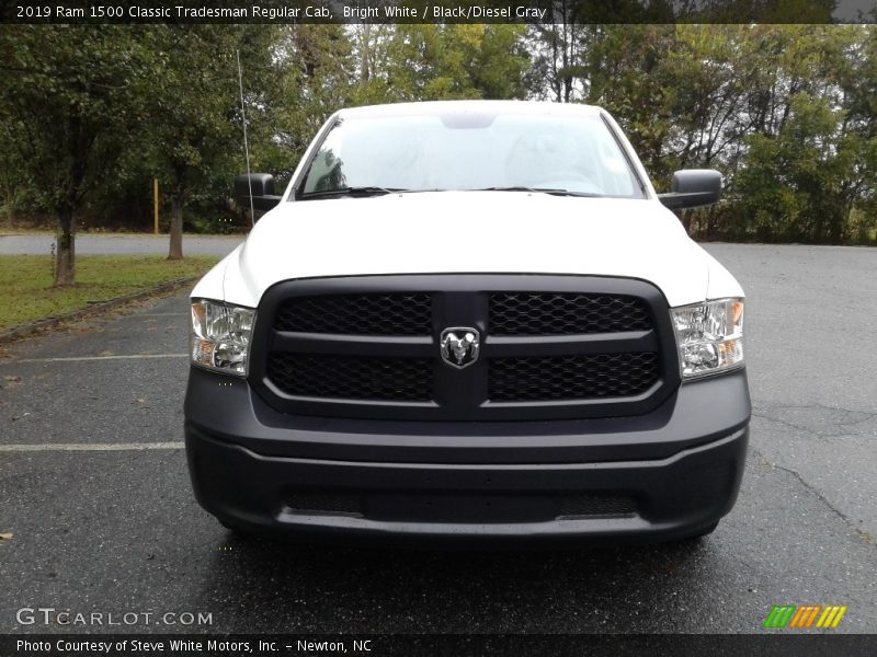 Bright White / Black/Diesel Gray 2019 Ram 1500 Classic Tradesman Regular Cab