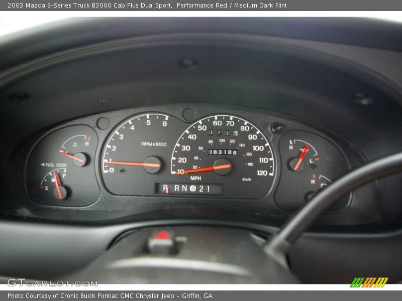 Performance Red / Medium Dark Flint 2003 Mazda B-Series Truck B3000 Cab Plus Dual Sport