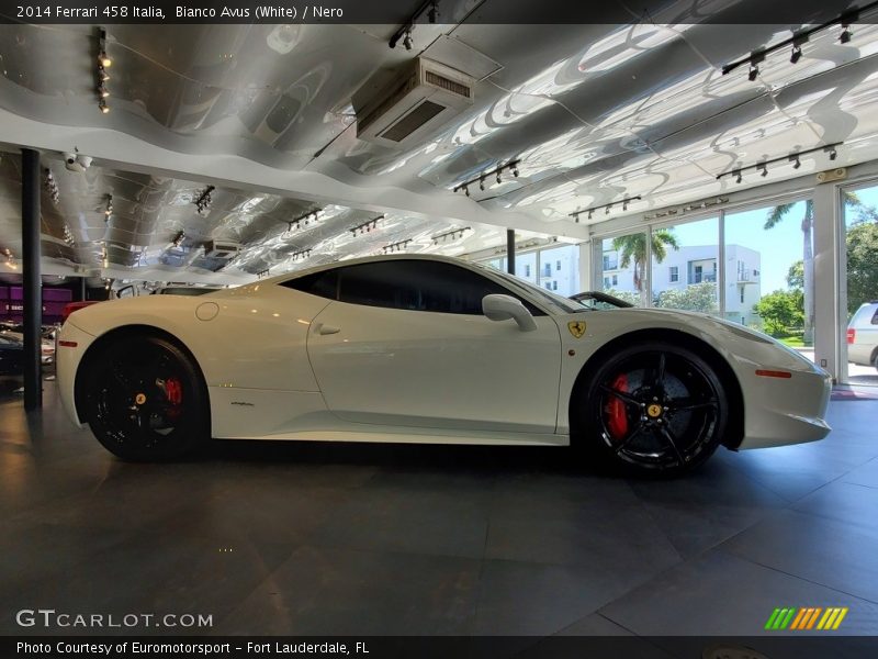 Bianco Avus (White) / Nero 2014 Ferrari 458 Italia