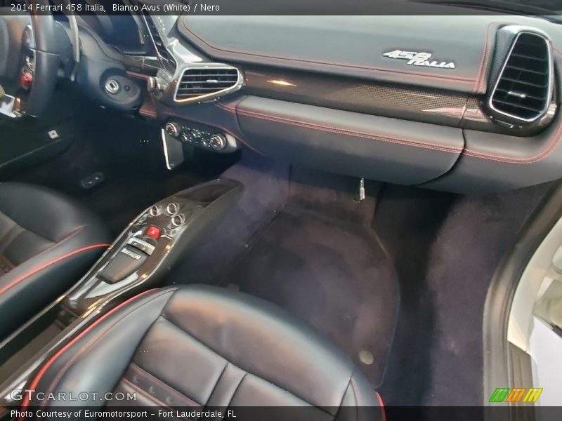 Dashboard of 2014 458 Italia