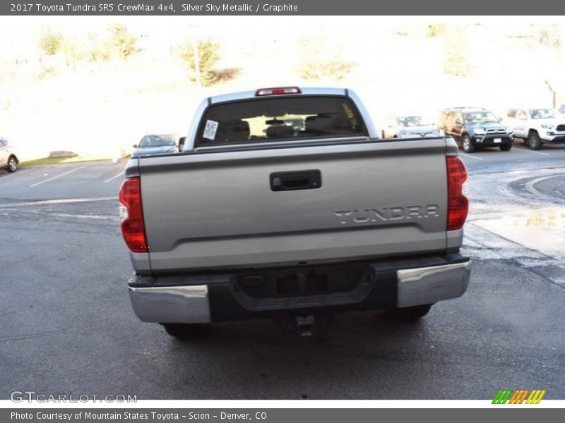 Silver Sky Metallic / Graphite 2017 Toyota Tundra SR5 CrewMax 4x4