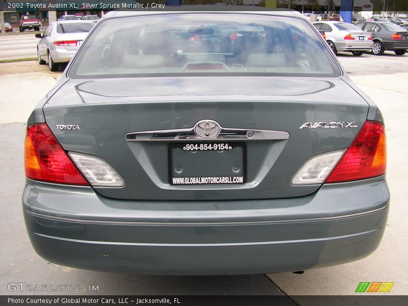 Silver Spruce Metallic / Grey 2002 Toyota Avalon XL