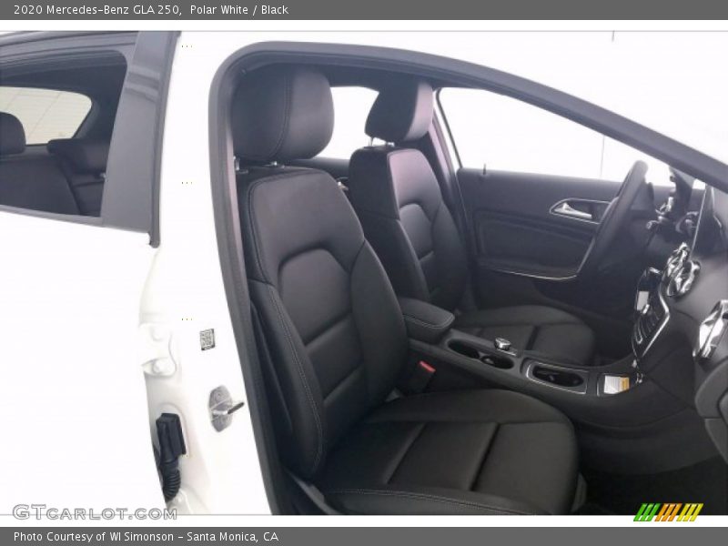 Polar White / Black 2020 Mercedes-Benz GLA 250