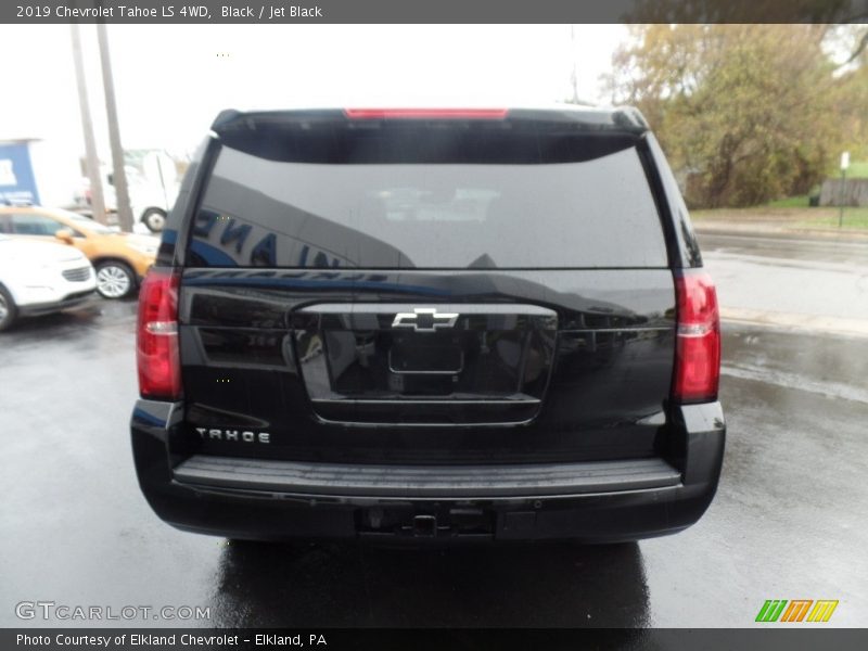 Black / Jet Black 2019 Chevrolet Tahoe LS 4WD