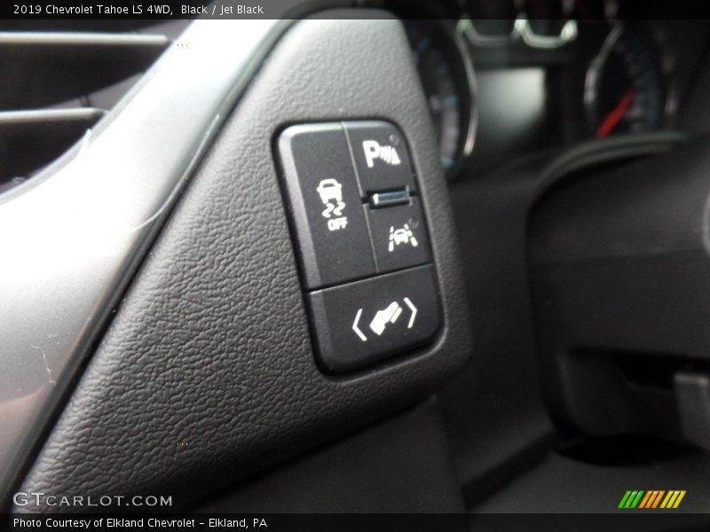 Black / Jet Black 2019 Chevrolet Tahoe LS 4WD