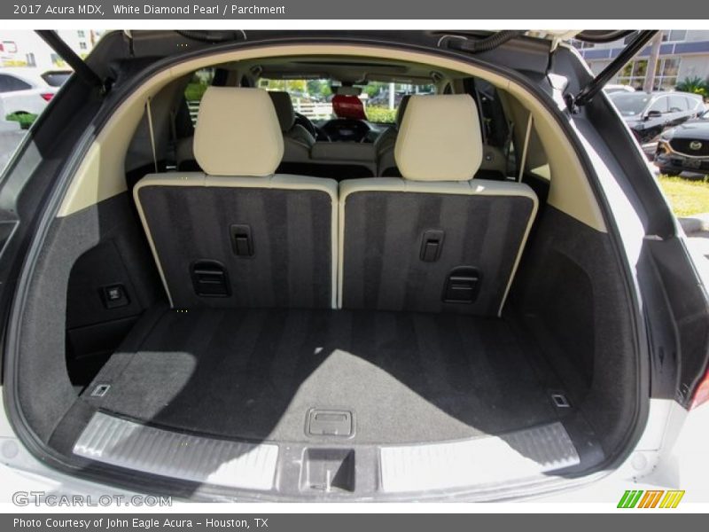 White Diamond Pearl / Parchment 2017 Acura MDX