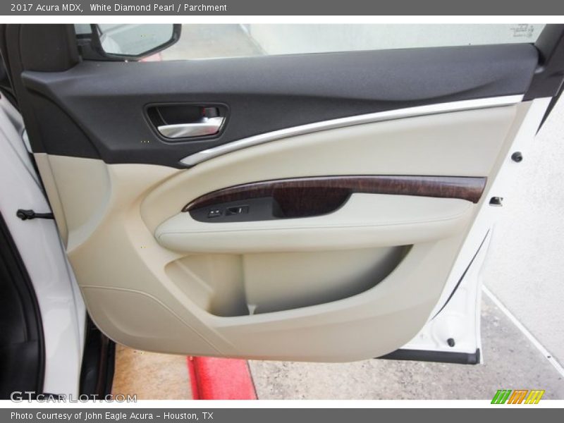 White Diamond Pearl / Parchment 2017 Acura MDX