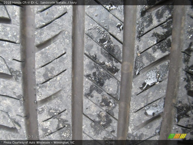 Sandstorm Metallic / Ivory 2018 Honda CR-V EX-L