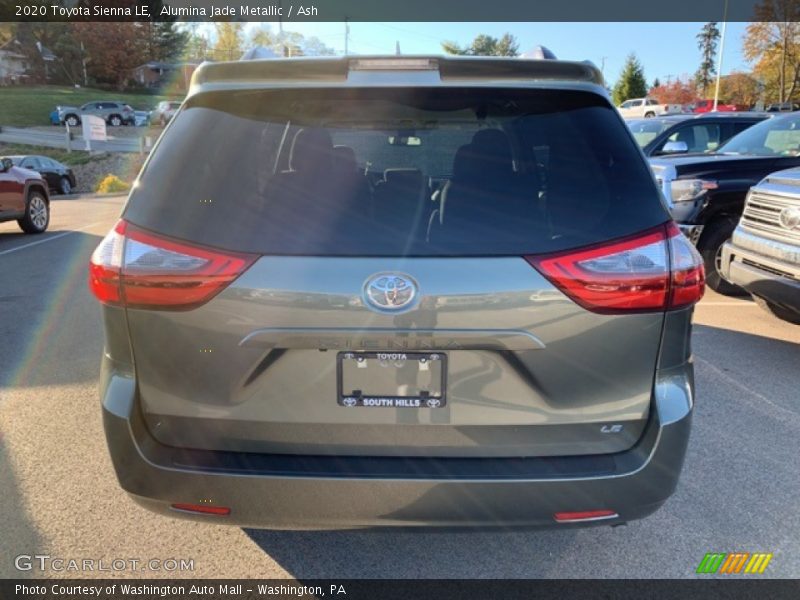 Alumina Jade Metallic / Ash 2020 Toyota Sienna LE