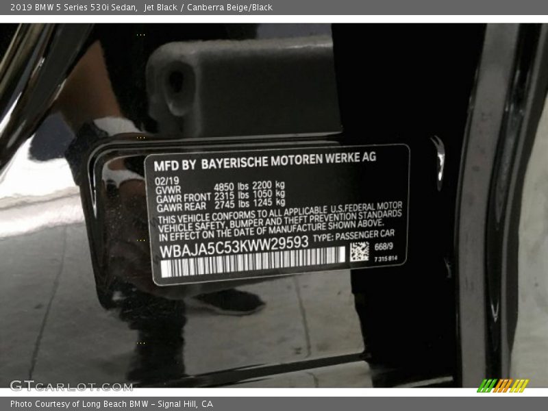 Jet Black / Canberra Beige/Black 2019 BMW 5 Series 530i Sedan