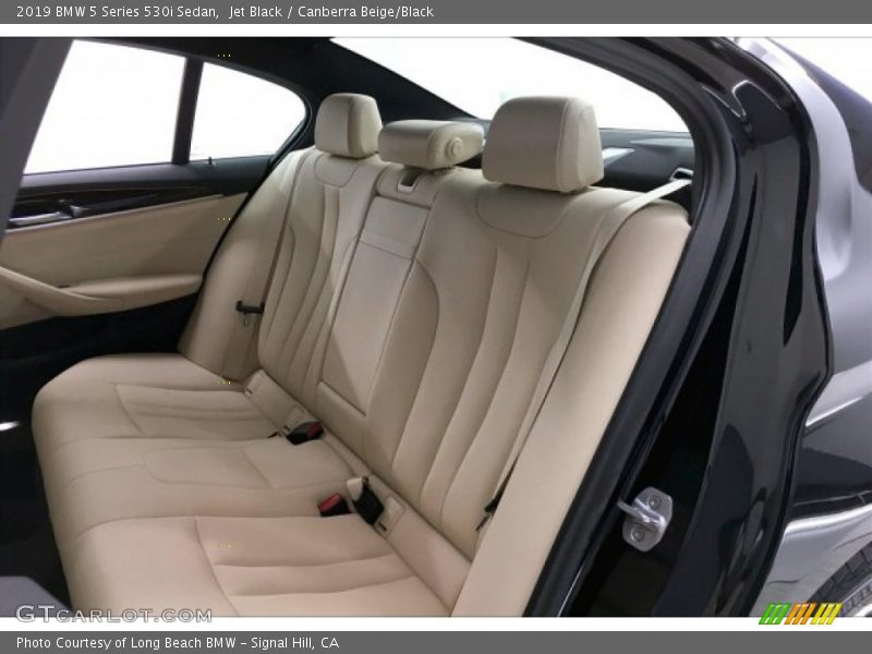 Jet Black / Canberra Beige/Black 2019 BMW 5 Series 530i Sedan
