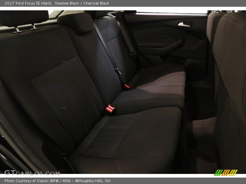 Shadow Black / Charcoal Black 2017 Ford Focus SE Hatch