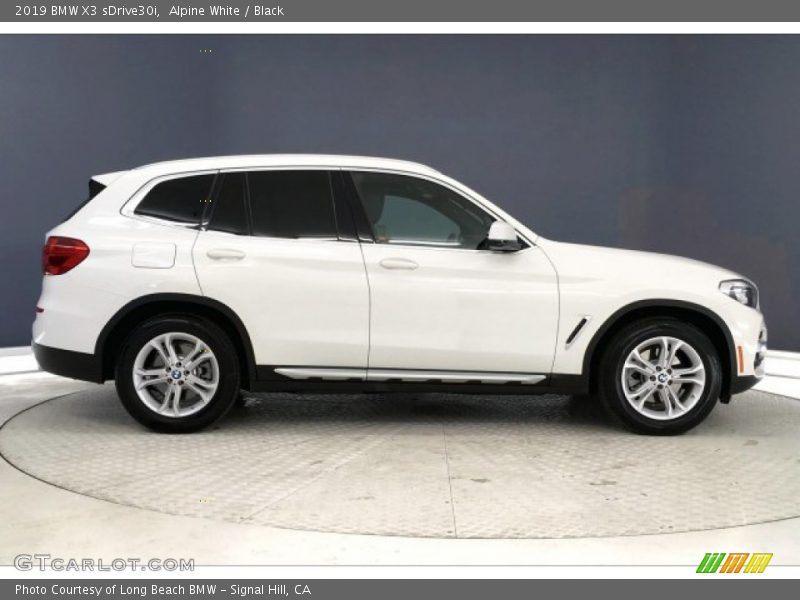 Alpine White / Black 2019 BMW X3 sDrive30i