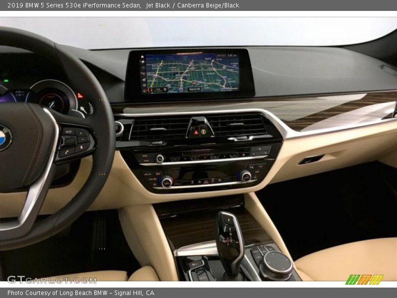 Jet Black / Canberra Beige/Black 2019 BMW 5 Series 530e iPerformance Sedan