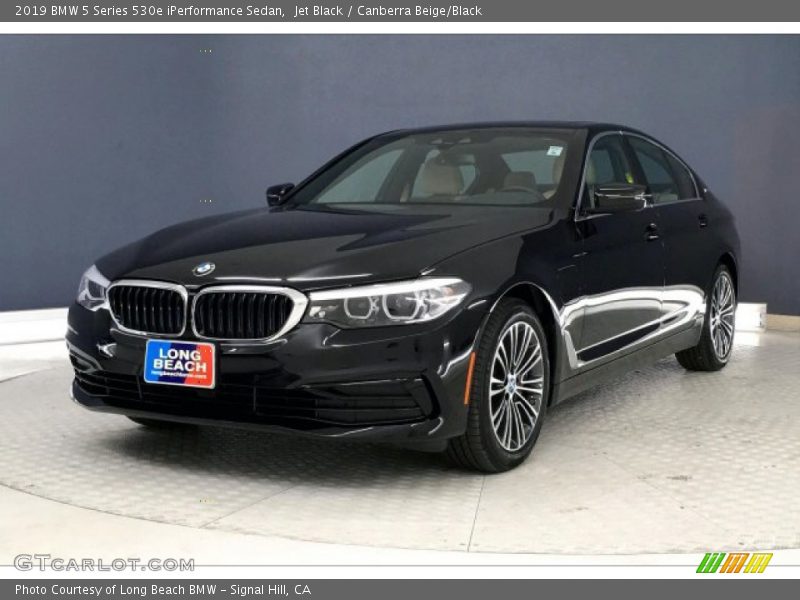 Jet Black / Canberra Beige/Black 2019 BMW 5 Series 530e iPerformance Sedan