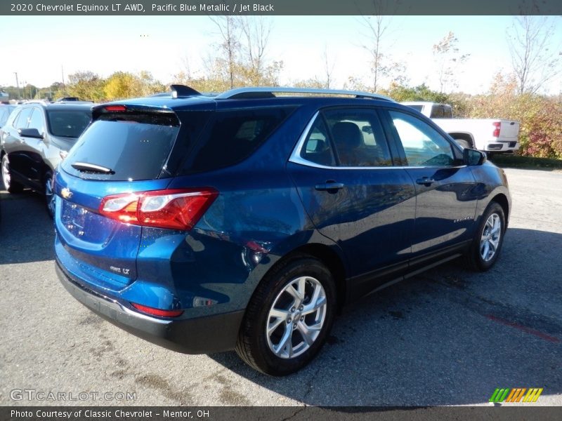 Pacific Blue Metallic / Jet Black 2020 Chevrolet Equinox LT AWD