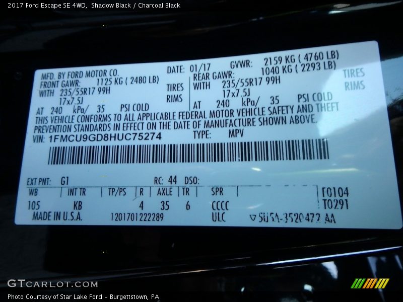 Shadow Black / Charcoal Black 2017 Ford Escape SE 4WD