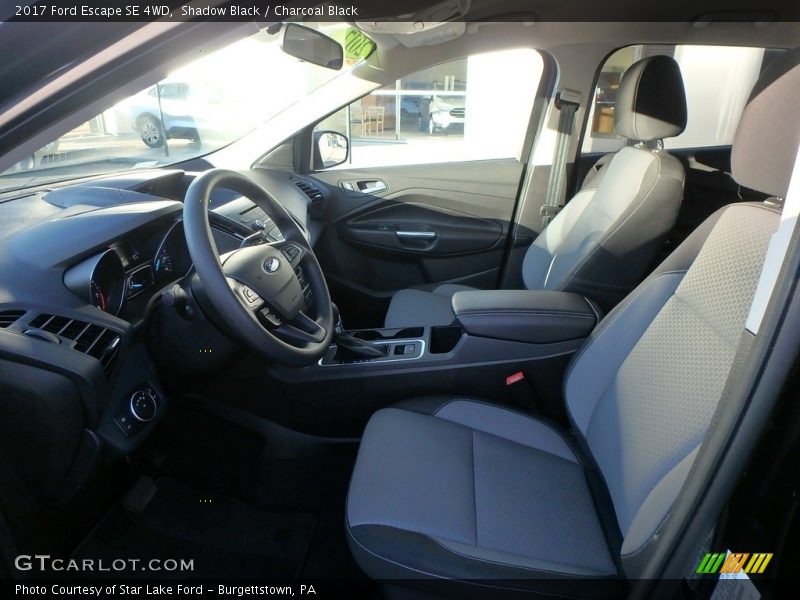 Shadow Black / Charcoal Black 2017 Ford Escape SE 4WD