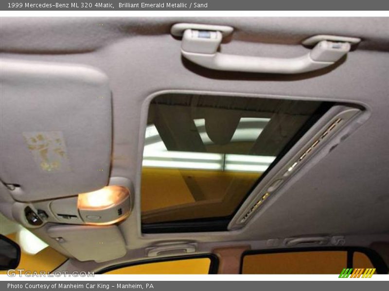 Brilliant Emerald Metallic / Sand 1999 Mercedes-Benz ML 320 4Matic