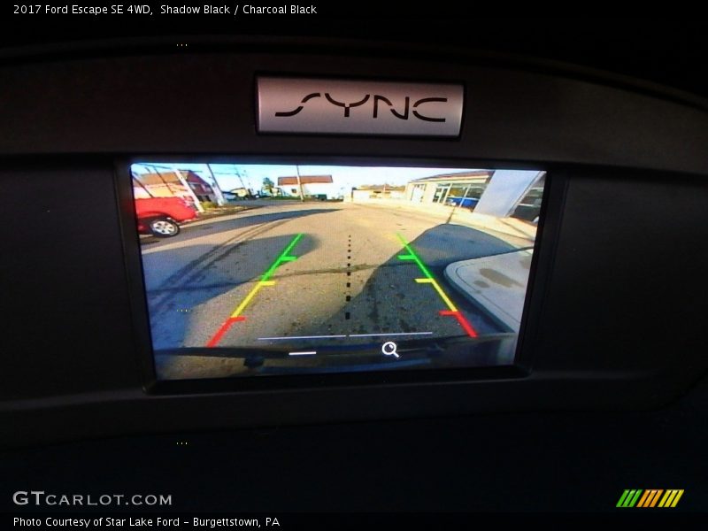 Shadow Black / Charcoal Black 2017 Ford Escape SE 4WD