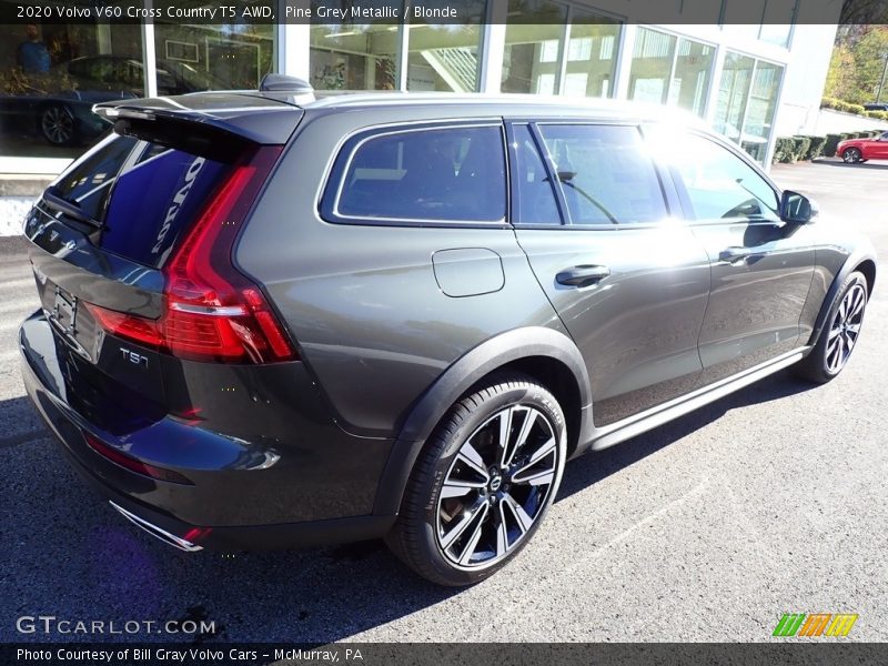 Pine Grey Metallic / Blonde 2020 Volvo V60 Cross Country T5 AWD