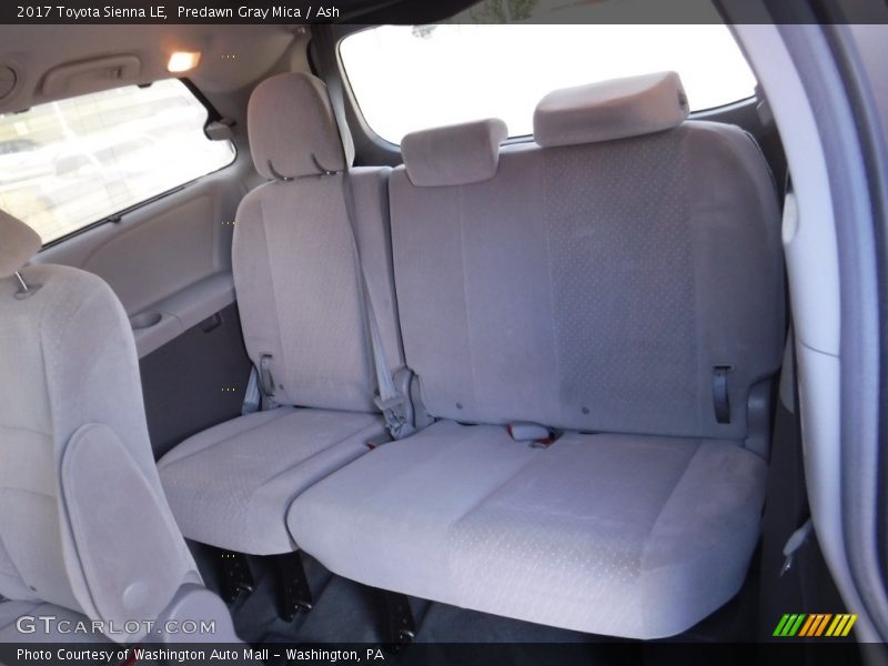 Predawn Gray Mica / Ash 2017 Toyota Sienna LE