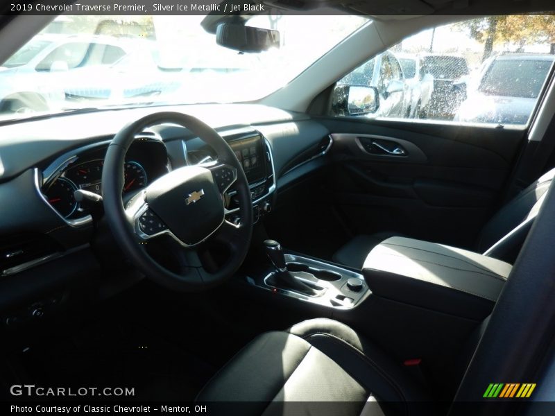 Silver Ice Metallic / Jet Black 2019 Chevrolet Traverse Premier