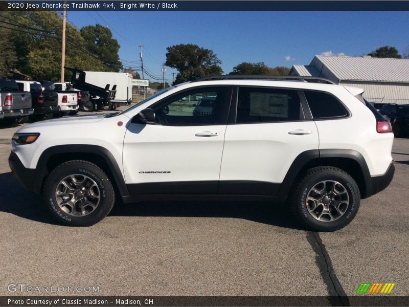 Bright White / Black 2020 Jeep Cherokee Trailhawk 4x4