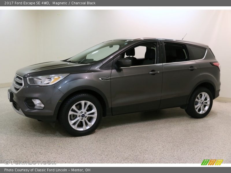 Magnetic / Charcoal Black 2017 Ford Escape SE 4WD