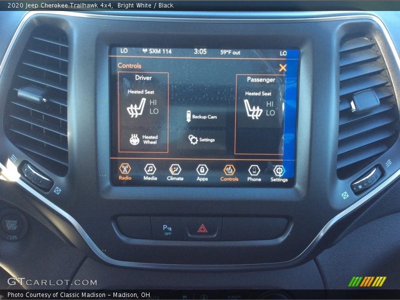 Controls of 2020 Cherokee Trailhawk 4x4