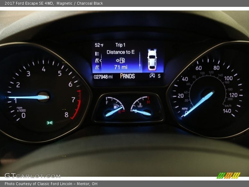 Magnetic / Charcoal Black 2017 Ford Escape SE 4WD