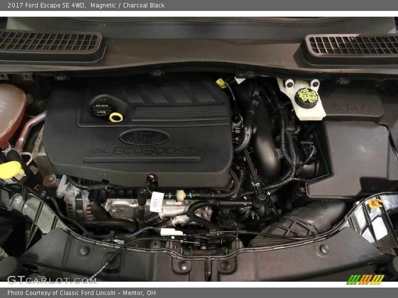 Magnetic / Charcoal Black 2017 Ford Escape SE 4WD
