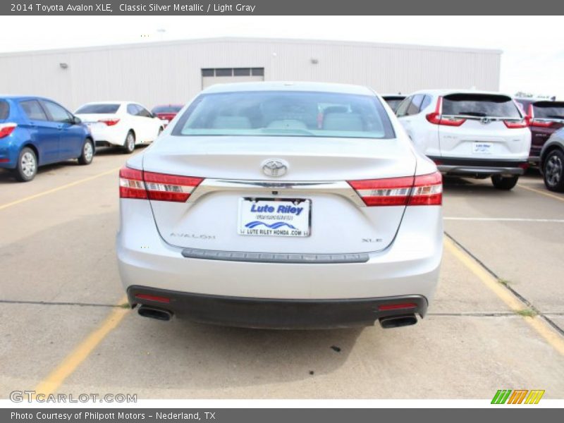 Classic Silver Metallic / Light Gray 2014 Toyota Avalon XLE